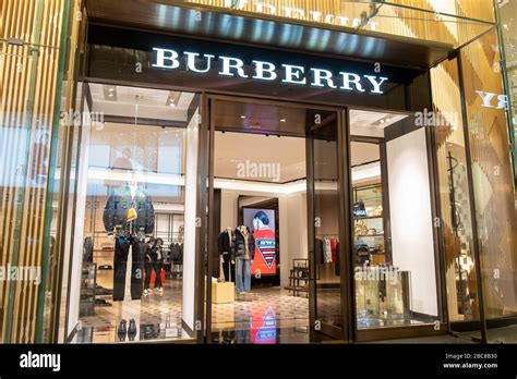 burberry store köln|Burberry .